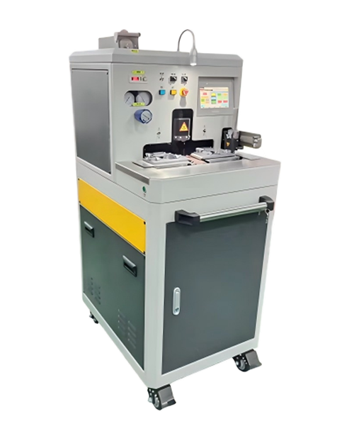 Raw maerial welding machine